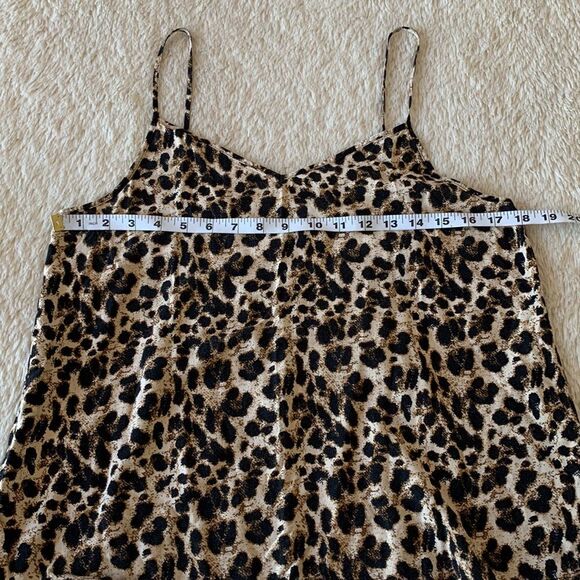 Esmara by Heidi Klimt cheetah print black top - Picture 10 of 16